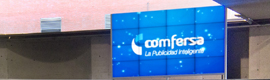 تقوم Comfersa بتثبيت أربعة جدران فيديو جديدة كبيرة الحجم في محطة Atocha 