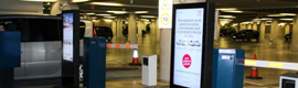 DIDChannelはスペインの駐車場のための最初のデジタルサイネージソリューションを供給します