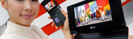 تعرض LG تطبيقات للافتات الرقمية لحل Mobile DTV الخاص بها