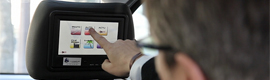 Quadriplay installs a network of digital screens in Paris taxis