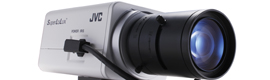 o 2012 foi acompanhado por quatro novas gamas de câmeras de CFTV da JVC