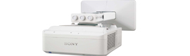 Sony steigt mit dem ultrakurzen Projektor SX535ED3L in den Bildungsmarkt ein