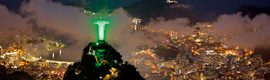 Siemens освещает зеленым цветом Христа Корковадо в Рио-де-