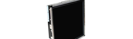 Caltron expands its line of touch monitors with models IPR-1904O and IPS-1904O
