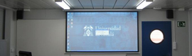 阿尔卡拉大学用爱普生视频投影仪更新其设施