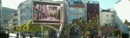 Die Gemeinde Bueu in Pontevedra lanciert eine moderne Multimedia-Leinwand
