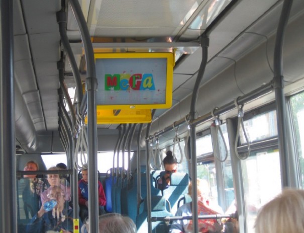 Megabus en un autobús moscovita