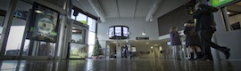 L'aeroporto di Donosti ha ora un nuovo punto di informazione turistica con transflettivi LG
