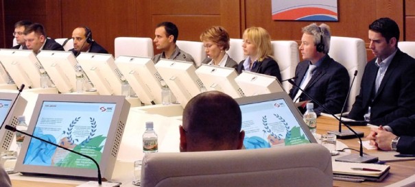 Monitores de Arthur Holm en NIS Gazprom