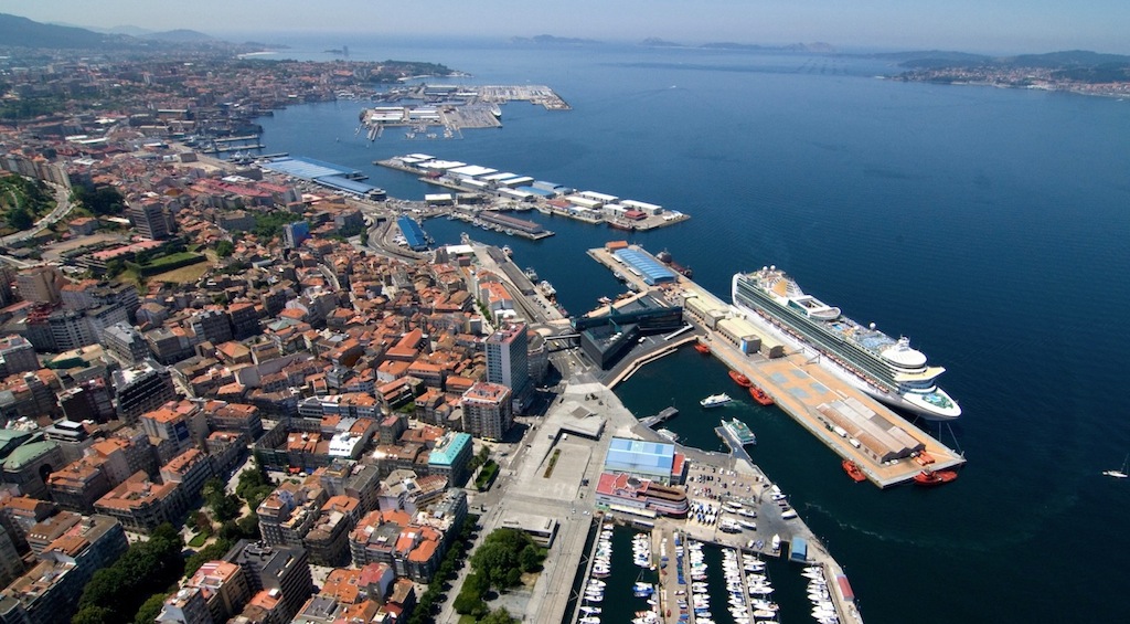 Lechuguilla Intención arcilla El puerto de Vigo mejora su plan de seguridad integral con la instalación  de un videowall