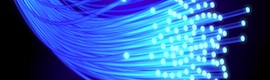 Telefónica y Alcatel-Lucent llevan a cabo una exitosa prueba de transmisión sobre red óptica a 100, 200 et 400 Gbps (Gbps)