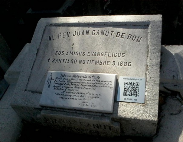 QR codes on tombstones