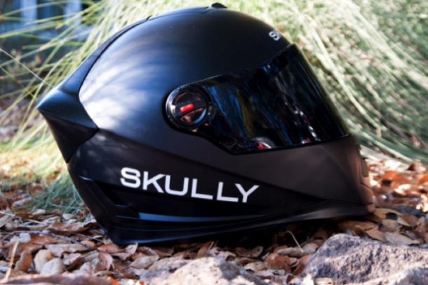 AR мотоциклетный шлем от Skully Helmets
