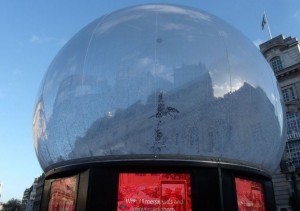 Architen Landrel Eros Snow Globe XL Video