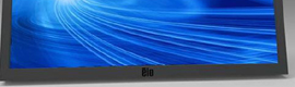 إيلو ET3209L, شاشة تعمل باللمس مزودة بتقنية IT Plus للافتات الرقمية التفاعلية