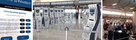 GCR instala kioscos para el control de pasaportes y digital signage en el aeropuerto George Bush de Houston