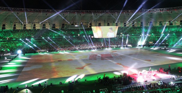 Robe inauguracion Estadio Beira Rio