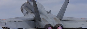 USAL تتعاون من خلال تقنيات الواقع المعزز في الحفاظ على الجيش F-18s