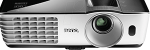 BenQ completa su línea M6 de proyectores de señalización digital