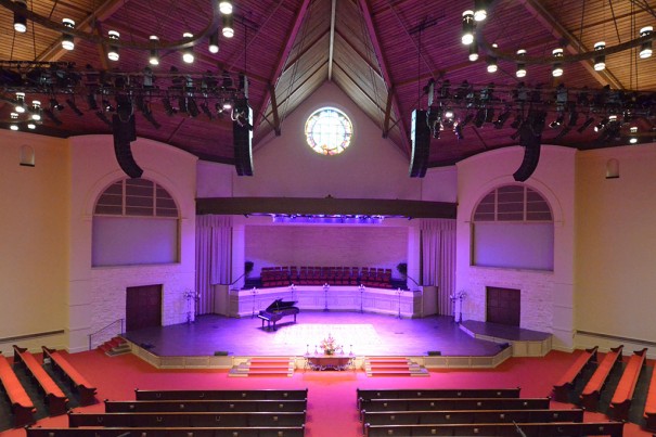L Acoustics en Christ Chapel Bible Church