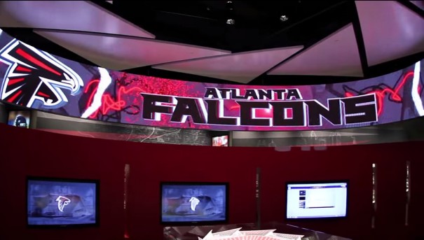 NanoLumens e ICG pantalla LED curva Atlanta Falcons
