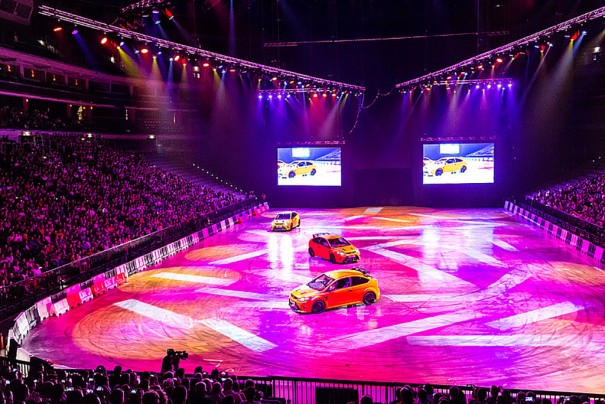 Robe ilumina Top Gear Live