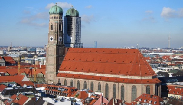 Panasonic Catedral de Nuestra Senora Frauenkirche