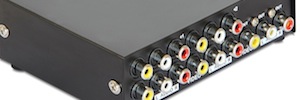 New dividers and switches for Delock AV systems