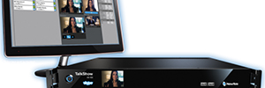 ニューテックトークショー: Skype によるライブビデオ通話 (HD の全画面表示)