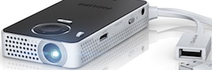 Sagemcom verkauft den Philips PicoPix Miniprojektor 4350 Kabellos mit Miracast-Technologie