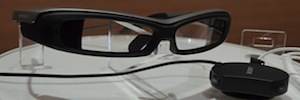 ソニーは、スマート眼鏡開発者版の販売を開始