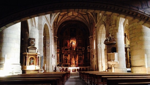 La Iglesia de Santa María del Pino en Vinuesa renueva su sistema de sonido  bajo la dirección de Gaplasa