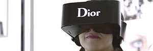 Dior Eyes, el nuevo casco de realidad virtual  que marca tendencia en el entorno de la moda