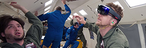La NASA porta gli occhiali per la realtà aumentata HoloLens sulla ISS