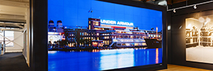 The sports firm Under Armour reinforces its brand image with a prysm videowall