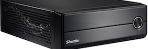 Shuttle XH170V offre tre connessioni monitor compatibili con 4K