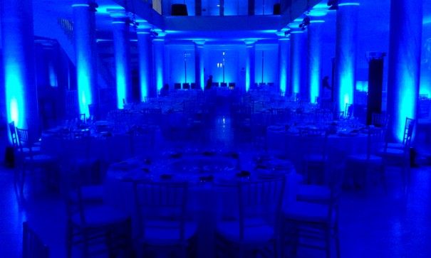 Sono iluminacion Palacio Neptuno Esteve