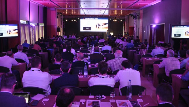 AMX Harman SIA2015 Earpro