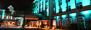 高揚システムは、iStayホテルに新しい建築照明デザインを提供します