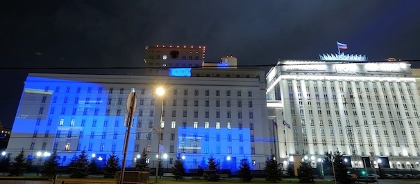 Los proyectores de Panasonic disputan el protagonismo a las pantallas LED  en los eventos europeos - Comunicación Visual