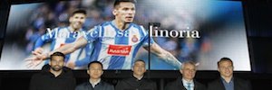 RCD Espanyol открывает гигантский светодиодный экран Powerpixxel, который будет показывать рекламу на его фасаде
