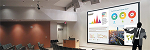 Panasonic expands its offer in projection for classrooms and presentation rooms