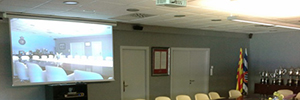 RCDエスパニョールは、ポリコムビデオ会議システムを役員室に統合しています