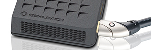 欧尔巴赫猎鹰高清: 用于远程 AV 信号的 HDMI 无线发射器