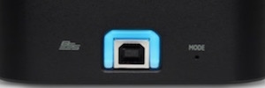 ブルー USB: 最大8つの同時チャンネルのためのBLUリンクオーディオインターフェイス