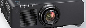 Panasonic PT-RZ770 and PT-RZ660: DLP laser projectors optimized for rooms with lots of light and mapping