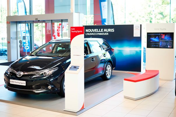 Panasonic sala exposicion Toyota