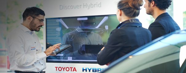 Panasonic sala exposicion Toyota