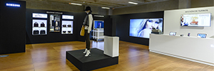 Samsung da respuesta a la transformación digital del retail con innovación visual y omnicanal