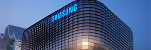 Samsung expands its audio and automotive business lines with the purchase of Harman
